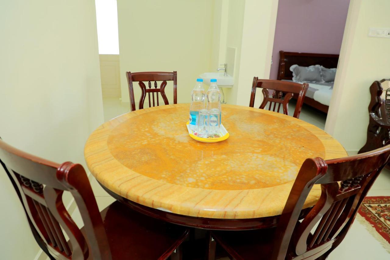 Lia'S Homestay 퐁디셰리 외부 사진