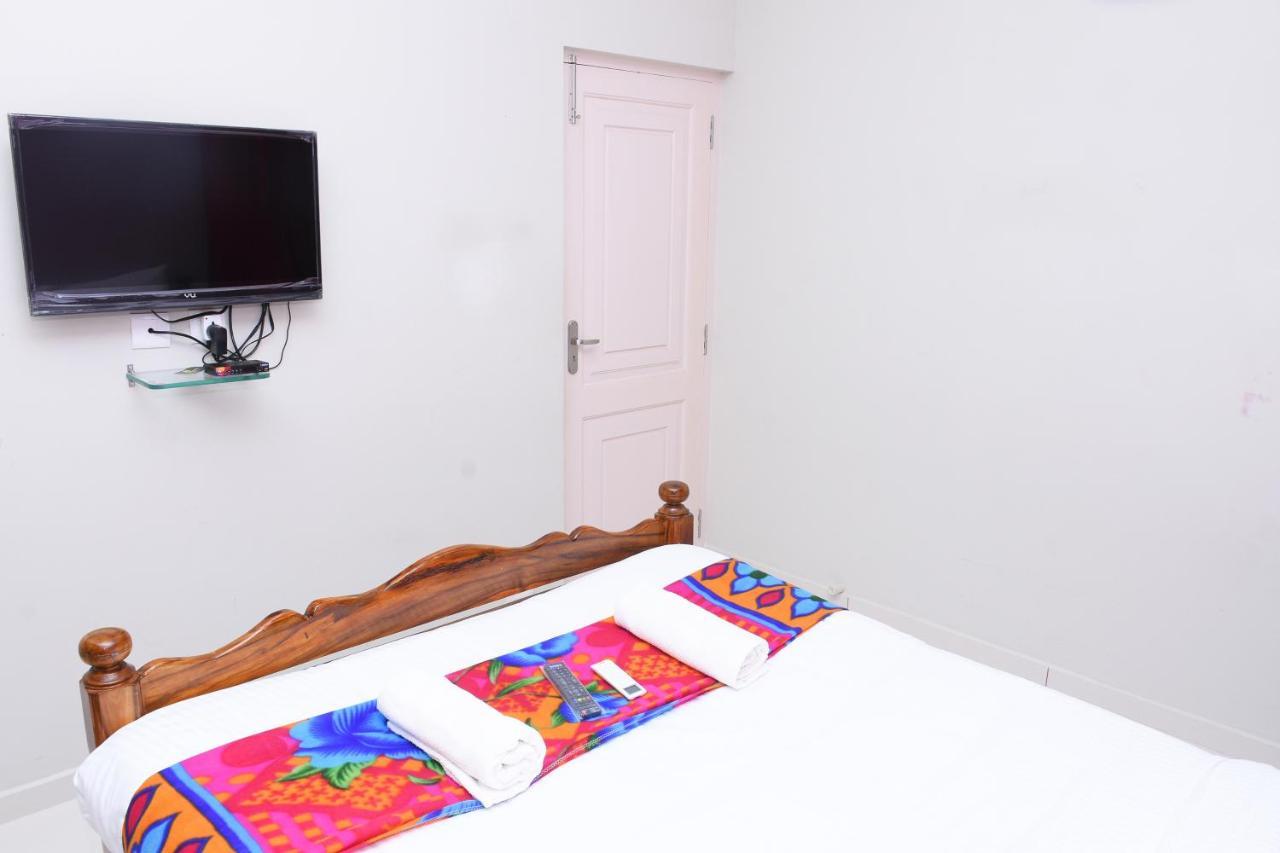 Lia'S Homestay 퐁디셰리 외부 사진